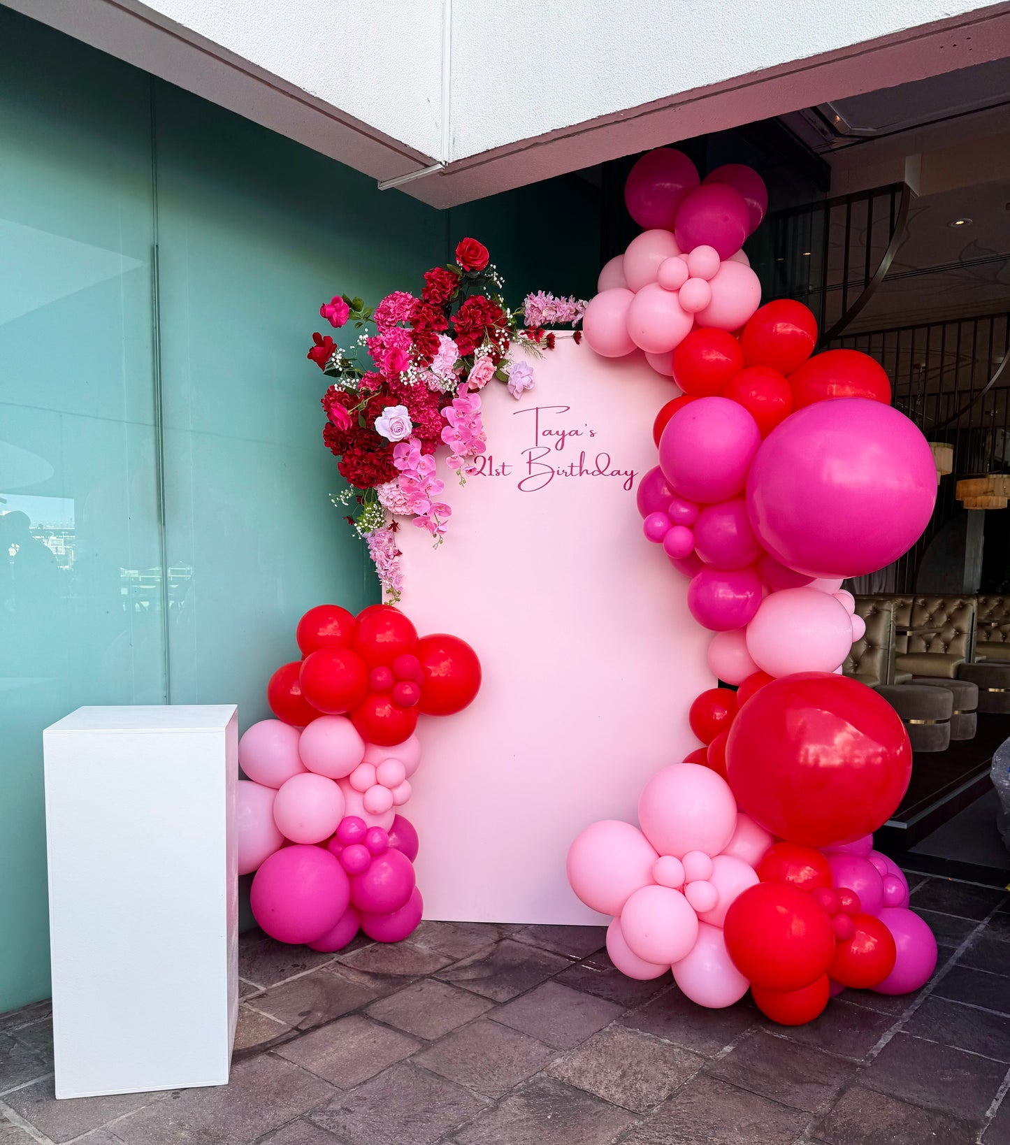 Brisbane Balloon Arch, 21st Birthday Balloon Arch, 21st Birthday Balloons, Balloons Brisbane. Balloon Arch Brisbane