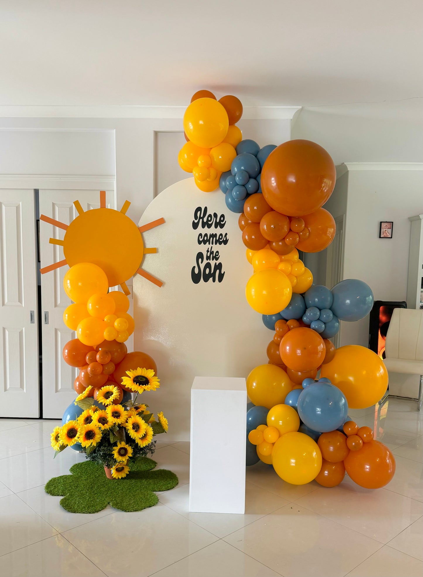 Arch Balloon Backdrop Balloon Arch Event Balloon Decorations Wedding Balloon Arch Birthday Balloon Backdrop Custom Balloon Arch Eco-Friendly Balloon Decorations High-Quality Balloon Backdrop Event Photo Backdrop Balloon Decorations for Weddings Balloon Decorations for Corporate Events Party Balloon Arch Elegant Balloon Backdrop Balloon Arch for Events Festive Balloon Decorations