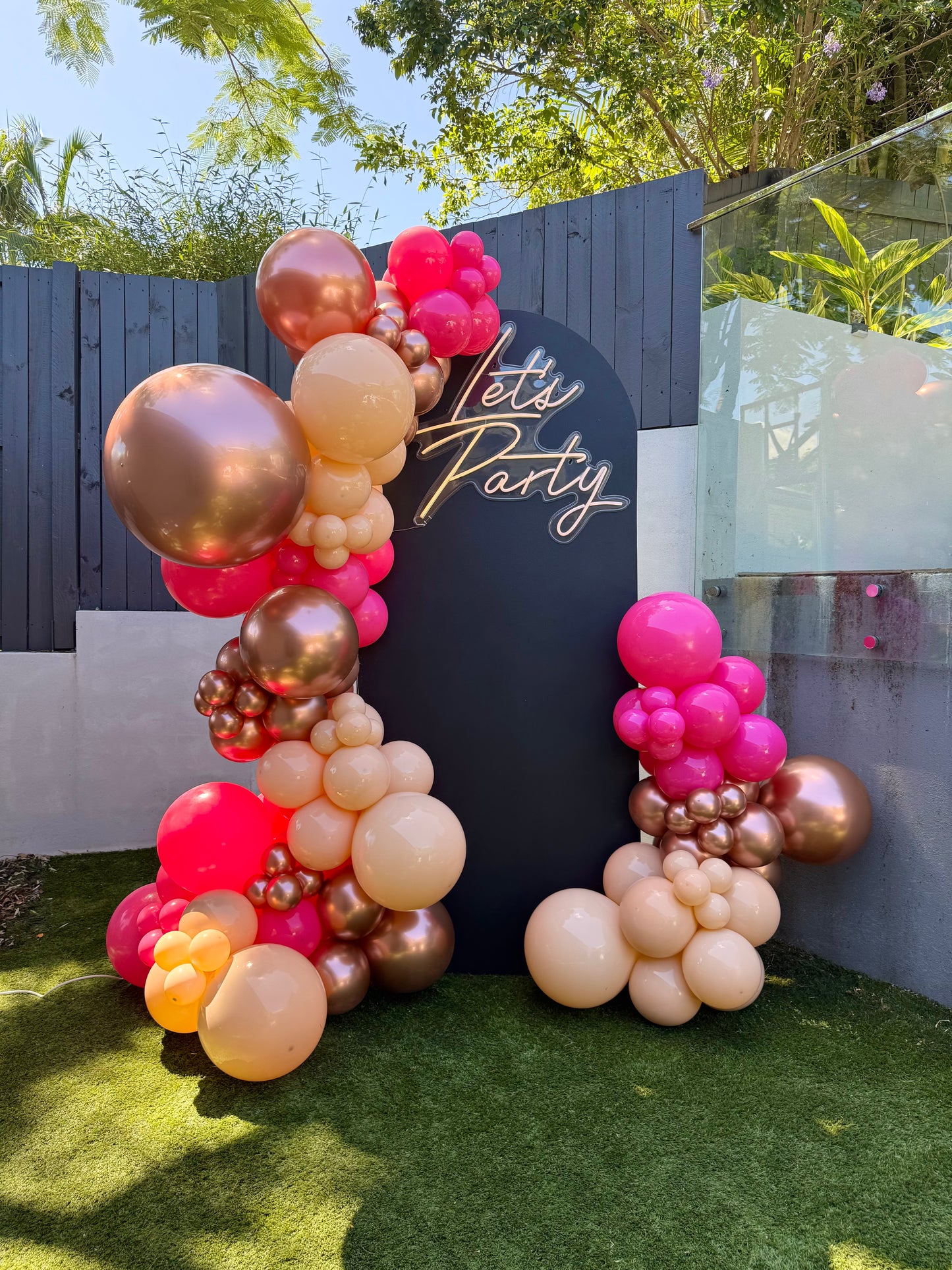 Balloons, 21st birthday, party, Brisbane, colorful, decorations, celebration, festive, vibrant, pink, blue, gold, event