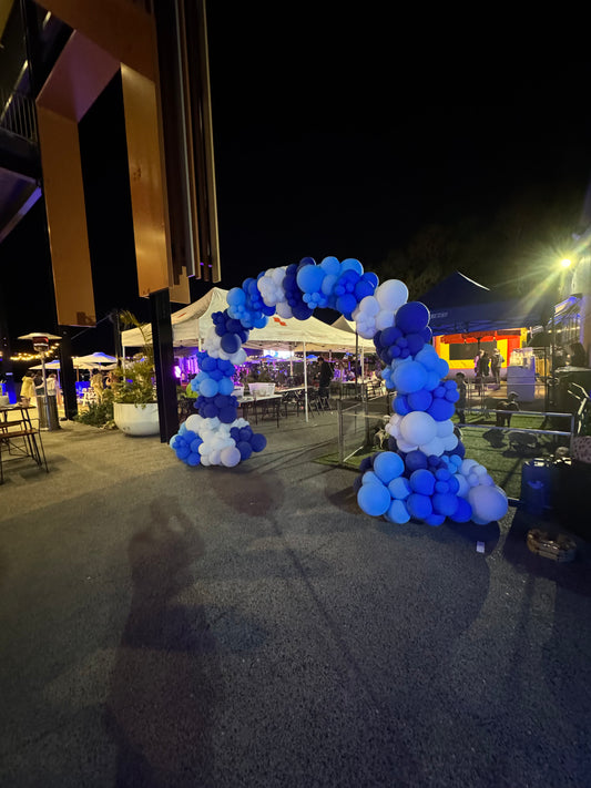 Corporate Organic Balloon Arch