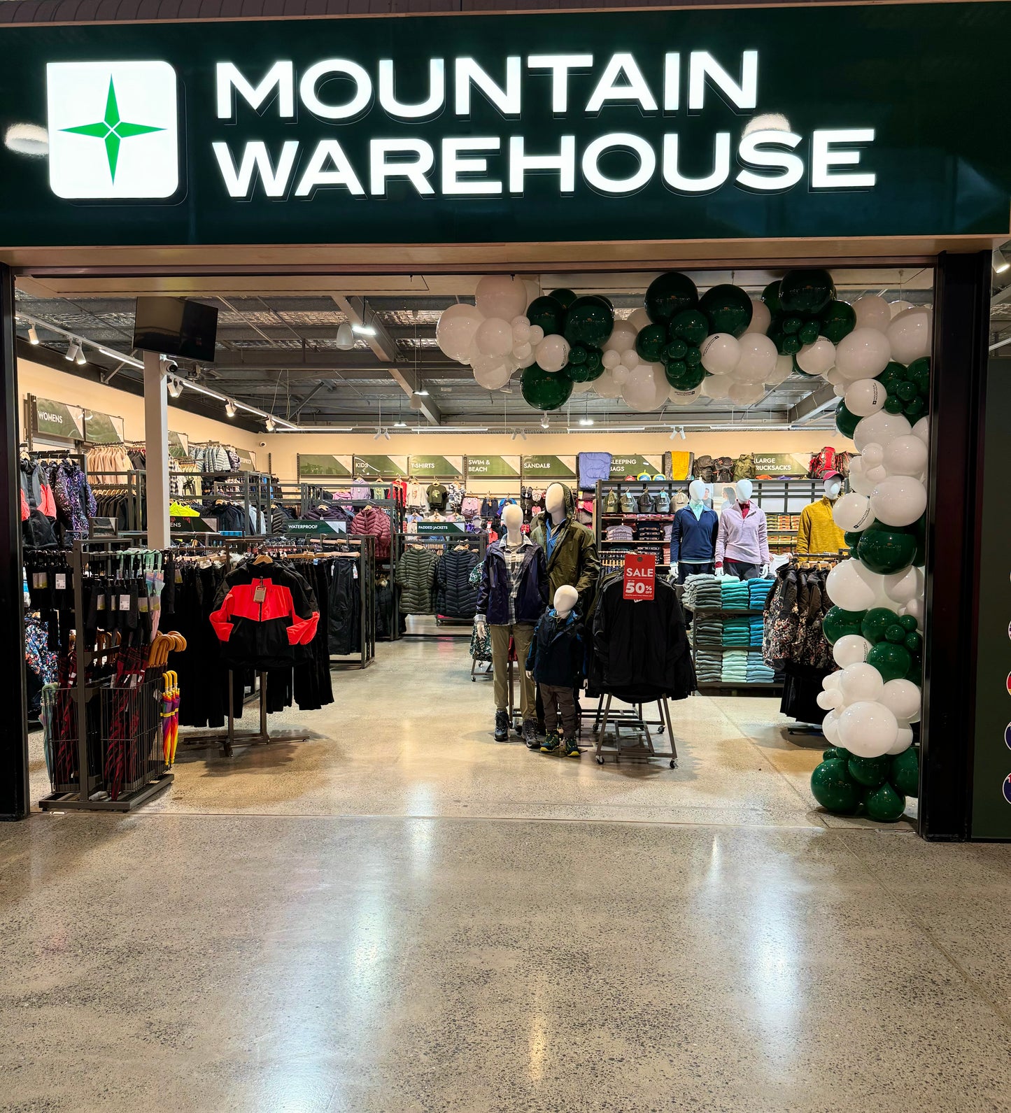 Balloon Arch Package, Lux Balloon Arch, Elegant Balloon Decorations, Premium Balloon Arches, Event Balloon Packages, Custom Balloon Arches, Wedding Balloon Arch, Corporate Event Decorations, Birthday Balloon Arch, Affordable Balloon Arches.