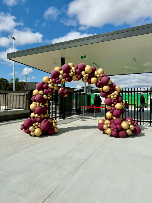 Sports Organic Balloon Arch