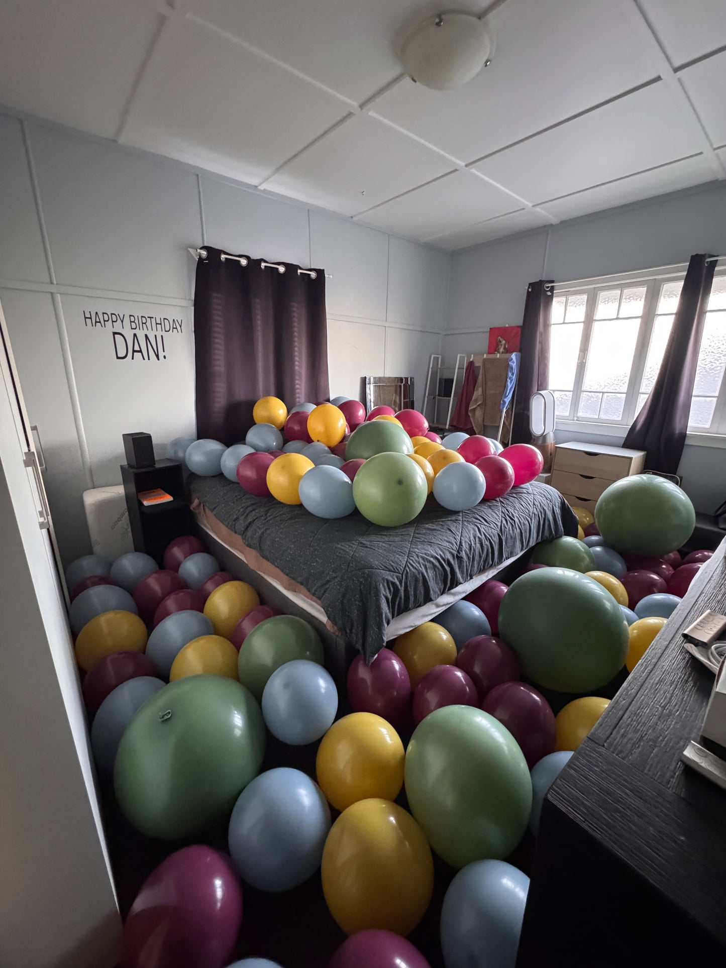 Surprise Balloon Room Package