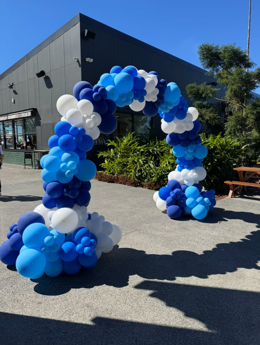 Corporate Organic Balloon Arch